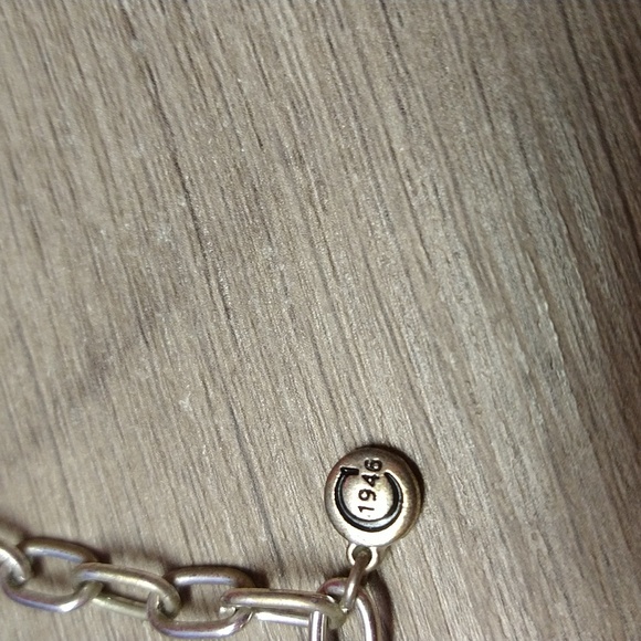 1946 Silvertone Choker - Picture 2 of 4